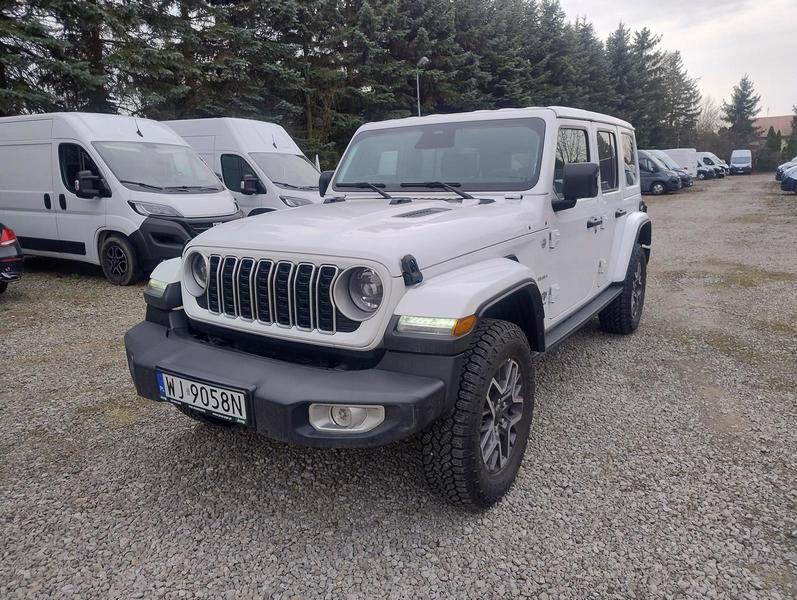 JEEP Wrangler Unlimited JL Sahara