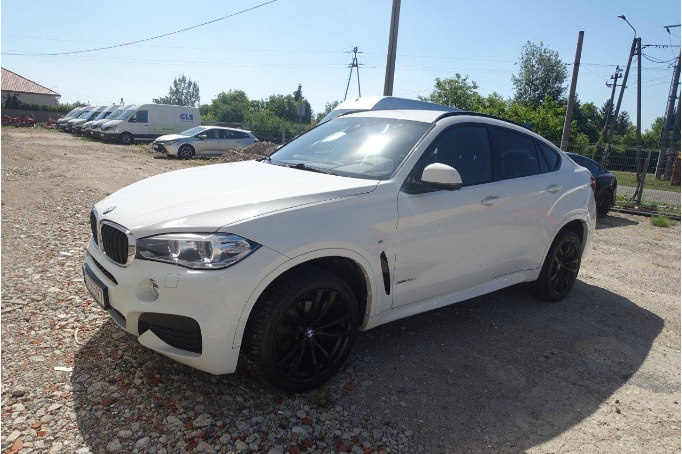 BMW X6