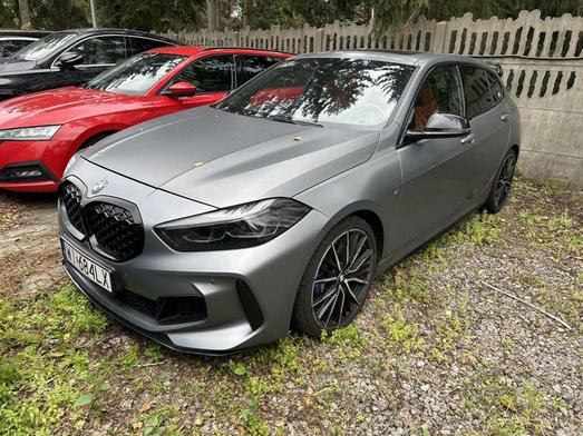 BMW M135i xDRIVE Steptronic