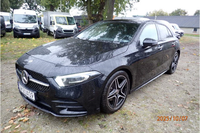 MERCEDES-BENZ A 200 AMG Line 7G-DCT