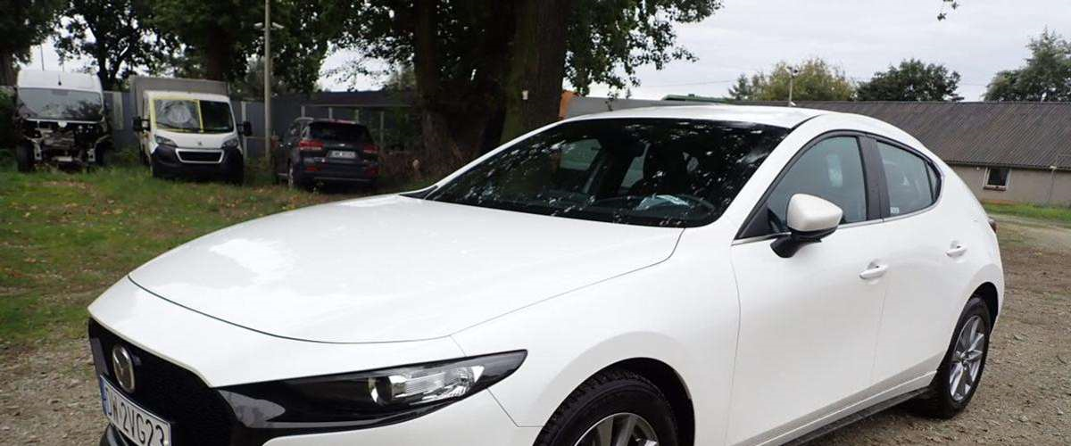 MAZDA 3 2.0 mHEV Kanjo 
