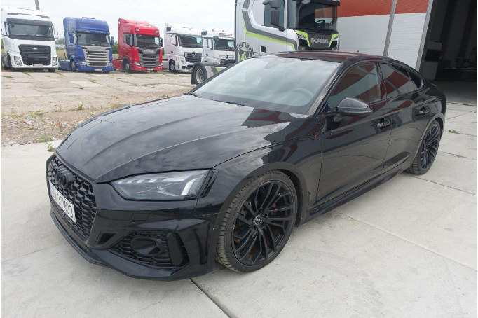 AUDI A5 RS5 Quattro Tiptronic