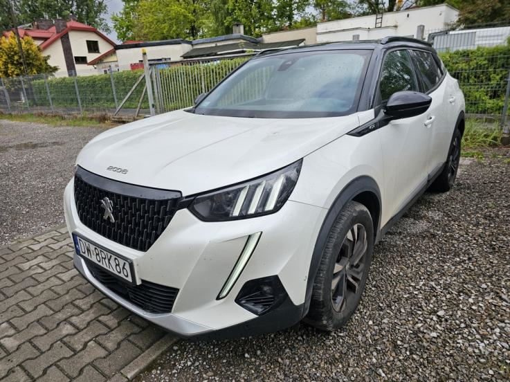 PEUGEOT 2008 1.2 PureTech GT