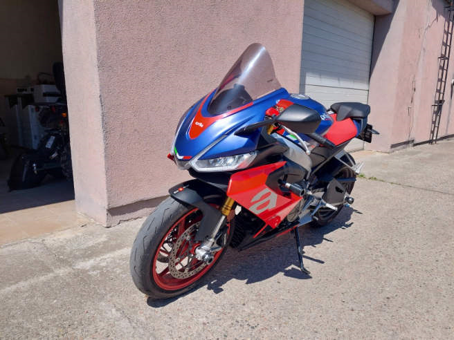 APRILIA RS 660