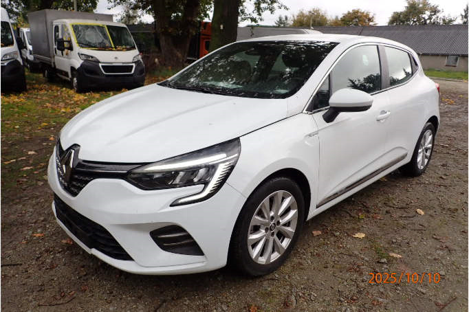 RENAULT Clio 1.0 TCe Intens Xtronic