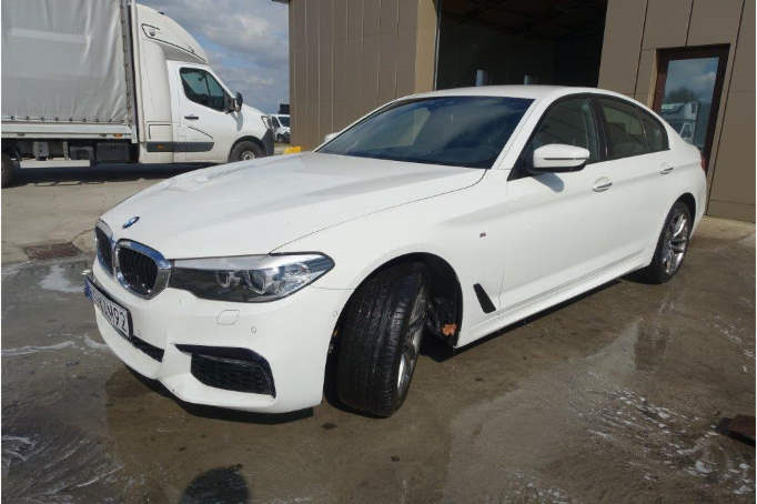 BMW 530i sport-aut