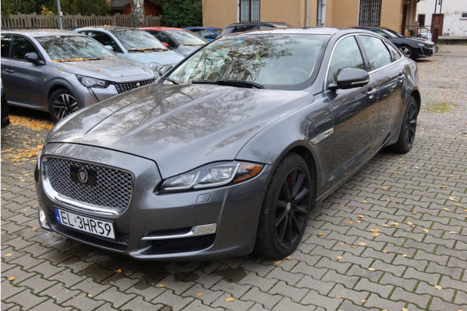 JAGUAR XJ 3.0 T LWB AWD Portfolio