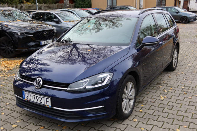 VOLKSWAGEN Golf VII 1.6 TDI BMT Comfortline