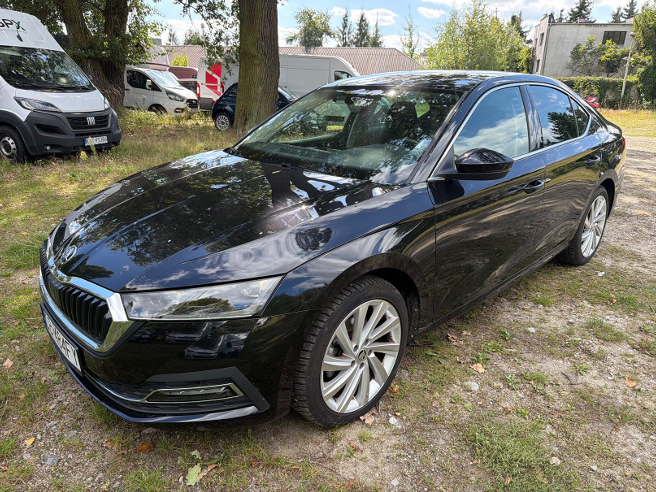 SKODA Octavia IV 2.0 TDI Style DSG