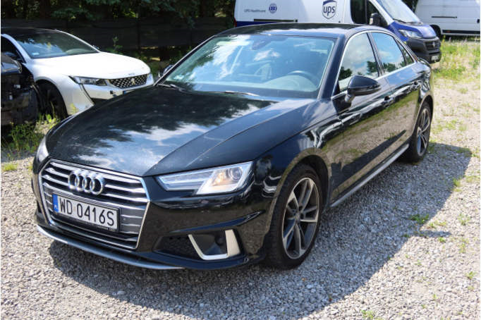 AUDI A4 40 TFSI S tronic
