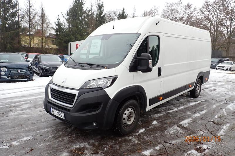 PEUGEOT Boxer 335 2.0 BlueHDi L3H2