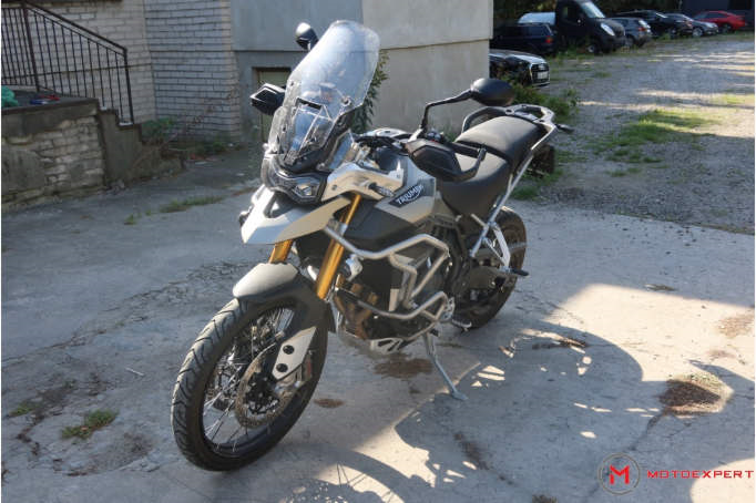 TRIUMPH TIGER 900 RALLY PRO