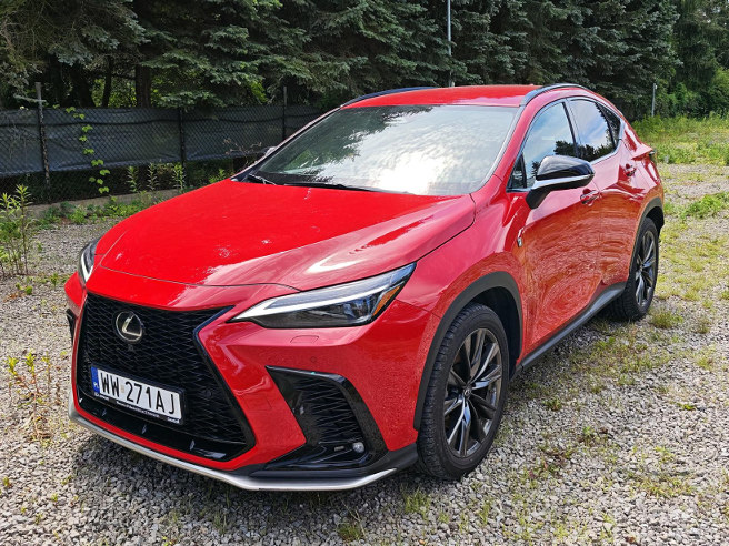 LEXUS NX 450h+ F Sport AWD