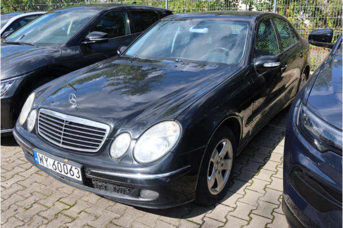 Mercedes-Benz E 320 Avantgarde