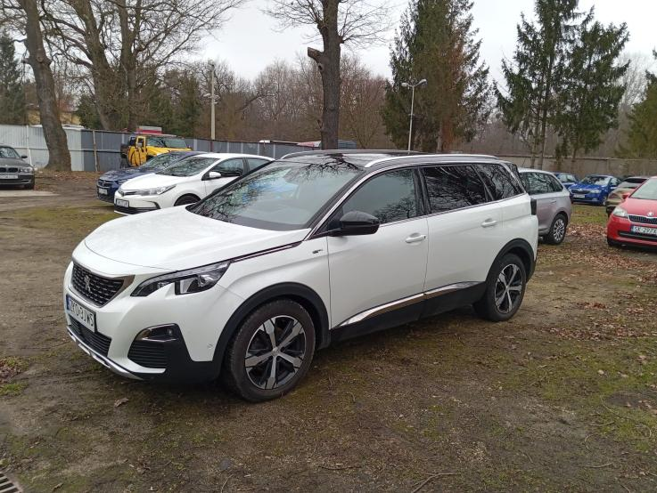 PEUGEOT 5008 2.0 BlueHDI GT