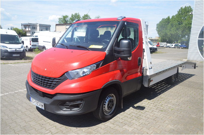 IVECO Daily 35S18